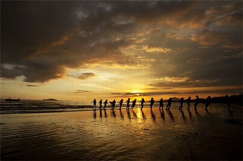 外地人在东方哪里买房好（东方市以后发展前景如何）