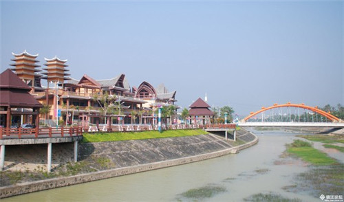 在海南东方哪里买房子最好价格最低?东方天涯驿站PK阳光 街城哪个房价会跌?